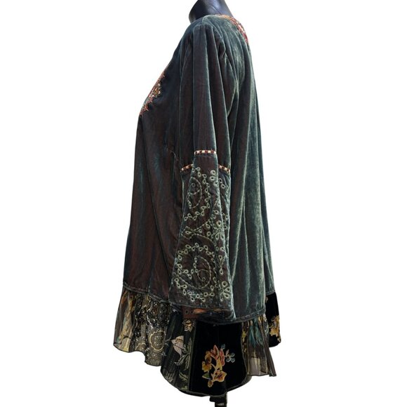 NWT John Mark Velour Embroidered Blouse Green M - Picture 4 of 6